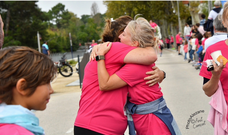 CAP EN ROSE – Tous solidaires contre le cancer à Capbreton